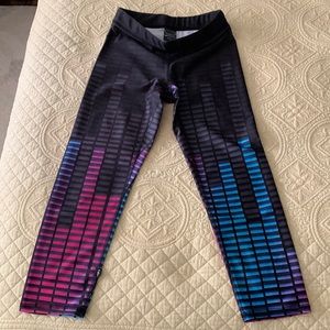 NWOT Zara Terez Performance Crop Leggings